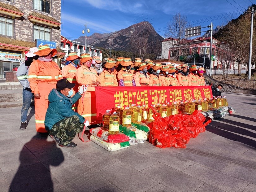 總工會的關心關愛  溫暖每一名環衛工人